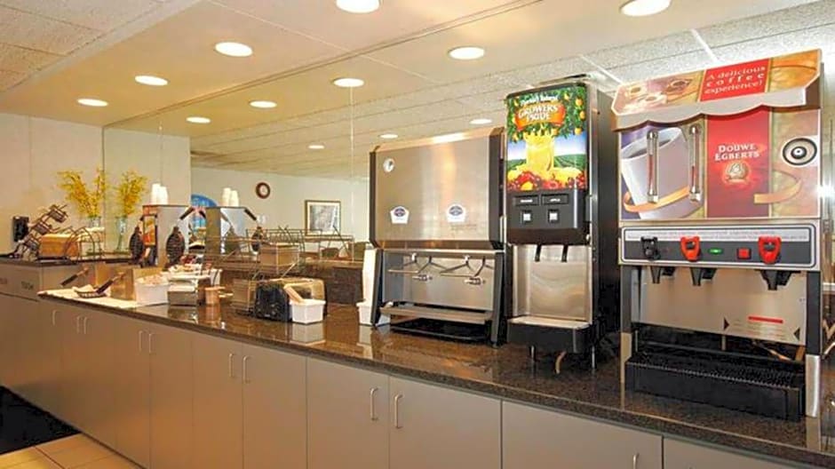 Baymont by Wyndham Des Moines Airport