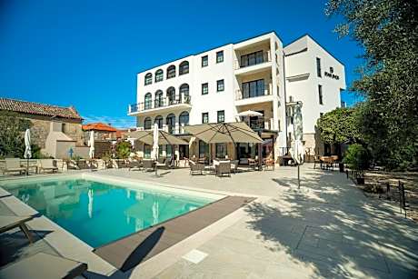 Hotel Stari Dvor