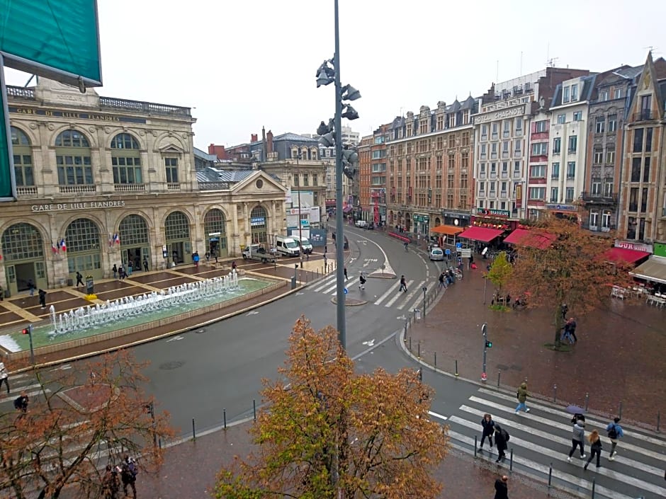 Studio Hypercentre proche gares et métro