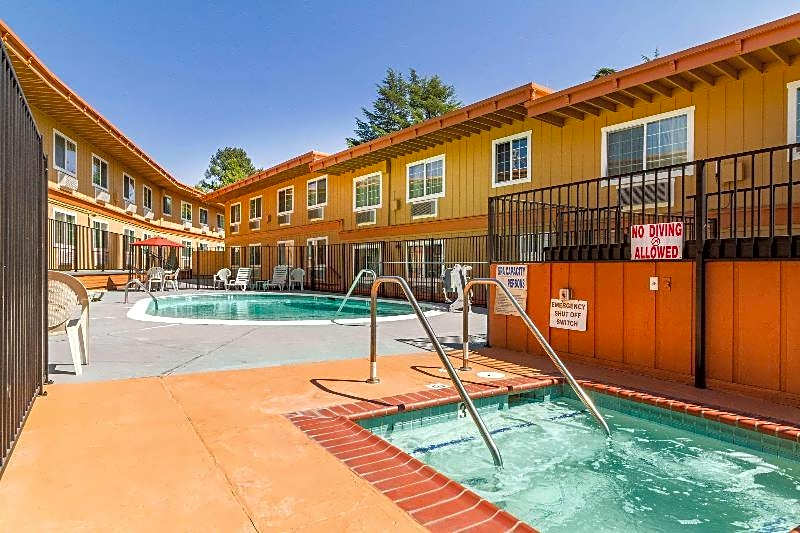 Rodeway Inn