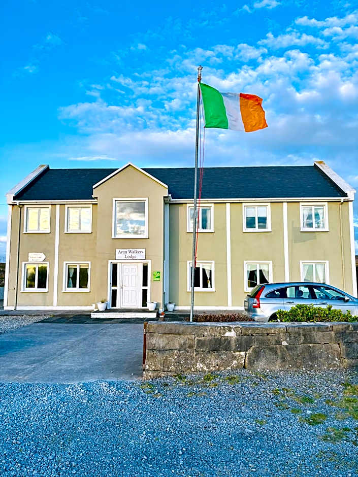 Aran Walkers Lodge