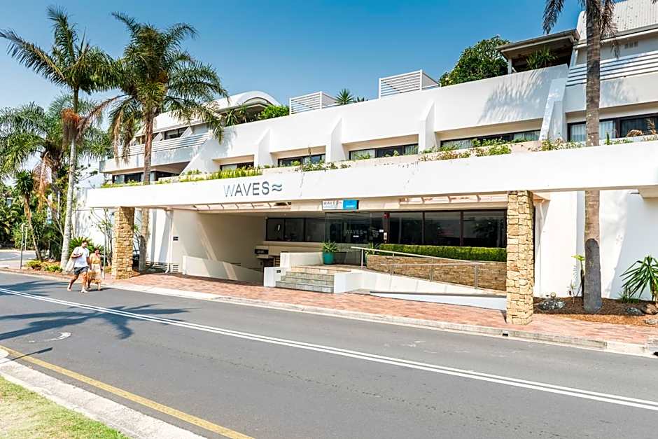 Waves Hotel Byron Bay