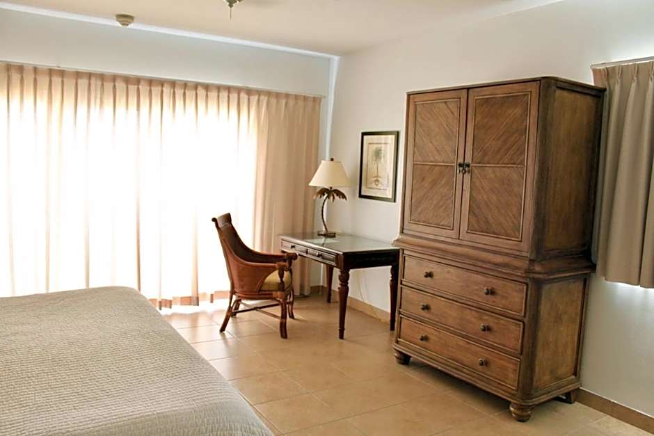 Windsong on the Reef