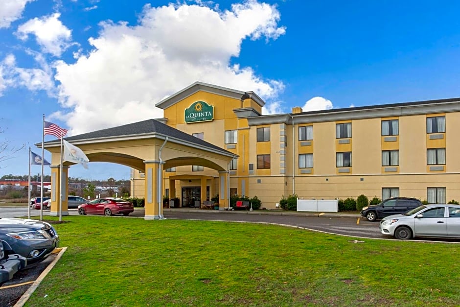 La Quinta Inn & Suites by Wyndham Richmond - Kings Dominion