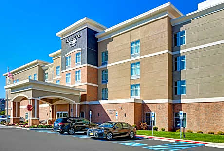 Homewood Suites by Hilton Edison Woodbridge, NJ