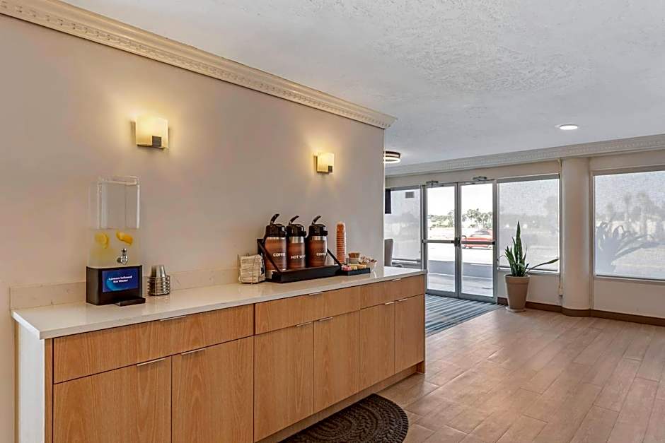 Comfort Inn & Suites Ormond Beach Oceanfront