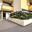 Brit Hotel Opal Centre Port