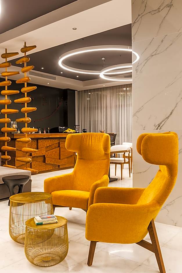 La Piscine Art Hotel