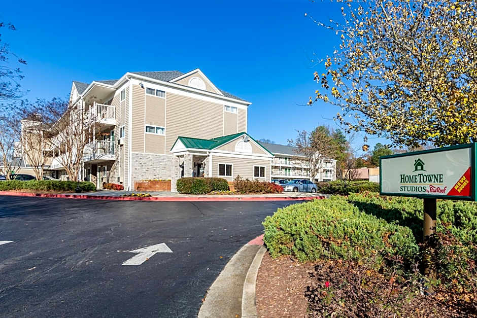 HomeTowne Studios Atlanta - Chamblee