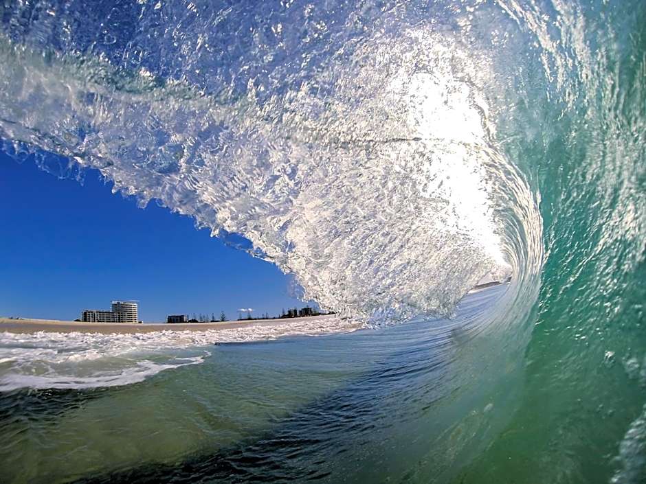 Kirra Surf Apartments