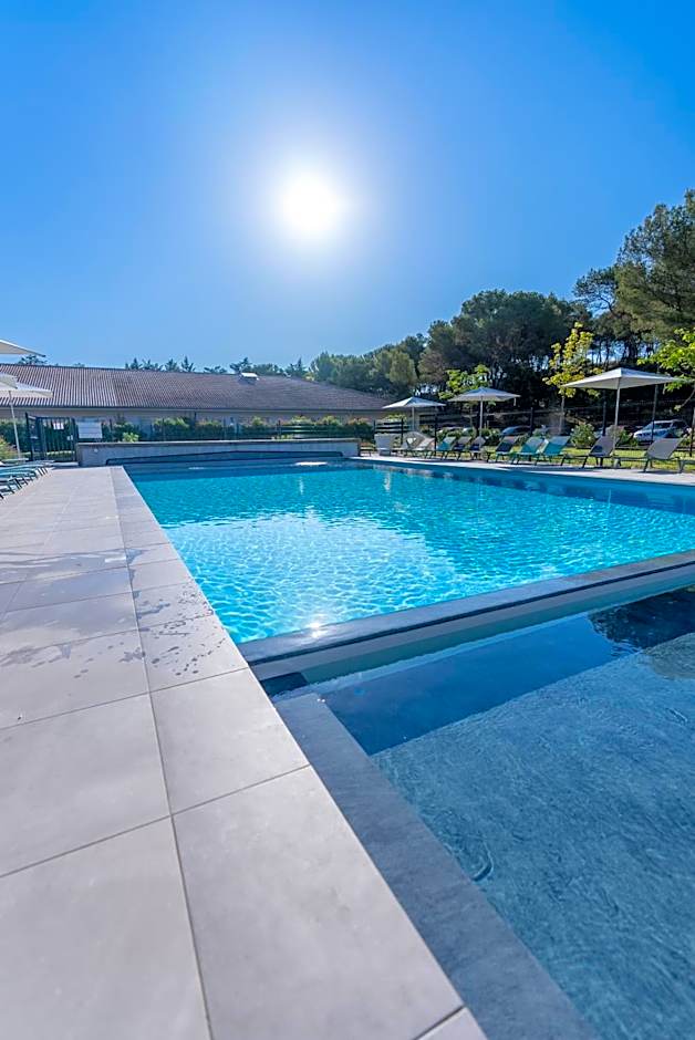 Kyriad Résidence Cabriès - Plan de Campagne