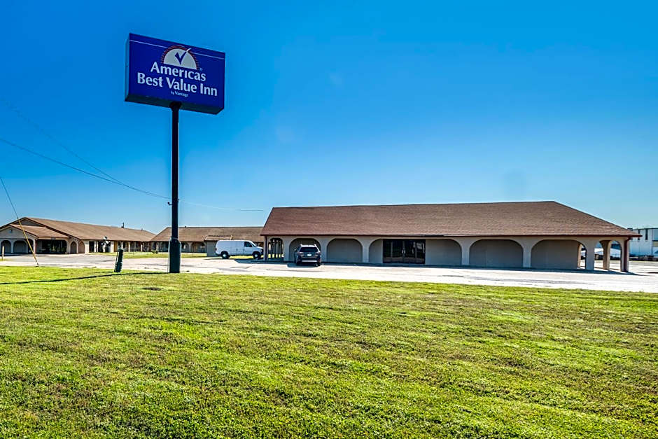 Photo 1 of 26 of America's Best Value Inn Bonham