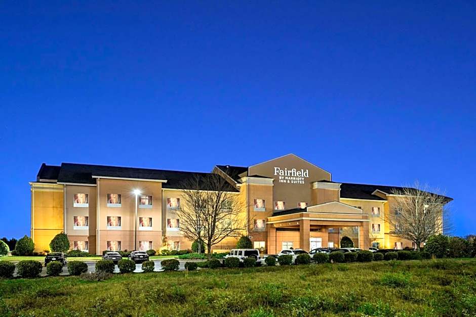 Photo 1 of 39 of Fairfield Inn & Suites by Marriott Birmingham Fultondale/I-65