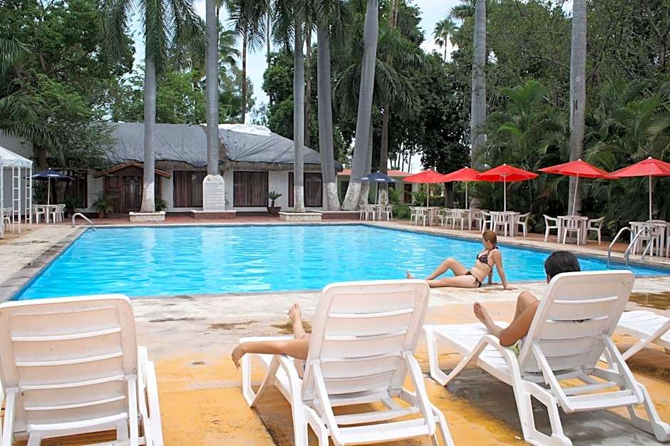 InHouse Select Hacienda Tres Rios