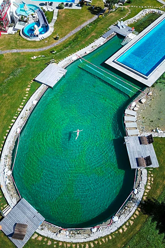 Thermenwelt Hotel Pulverer