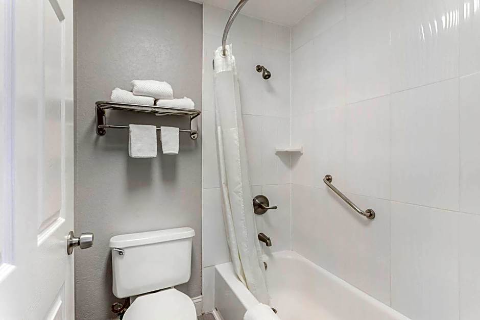 Quality Inn Gainesville near University