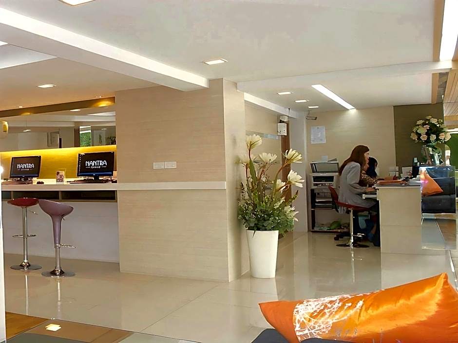 Nantra Sukhumvit 39 Hotel