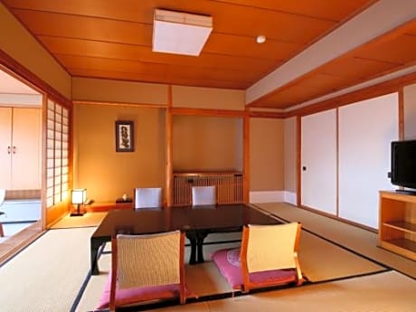 Japanese-Style Superior Room