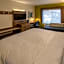 Holiday Inn Express Hotel & Suites Roseville - Galleria Area By IHG