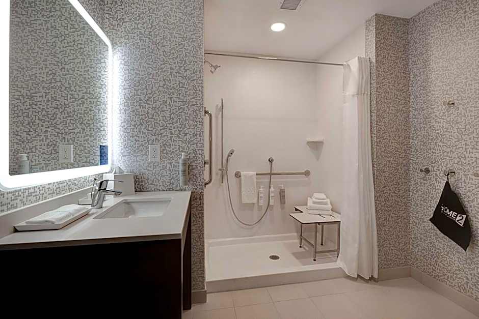 Home2 Suites by Hilton Redding