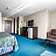 Burgundy Inn & Suites
