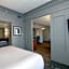DoubleTree by Hilton West Edmonton