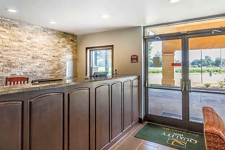 The Riverstone Hotel