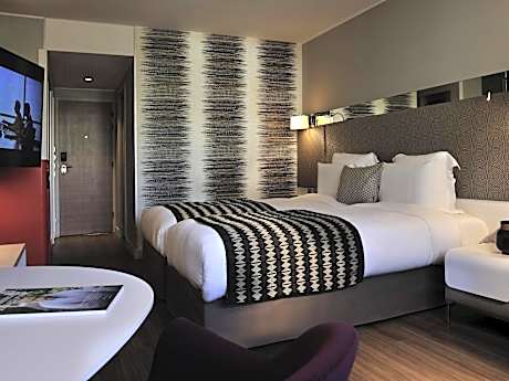 Superior Twin Room with City View