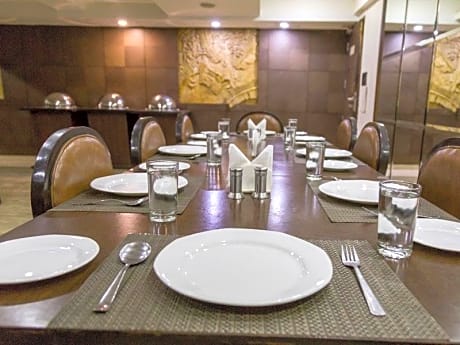 Ginger Ahmedabad S.G.Road