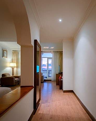 Suite Club Ocean View