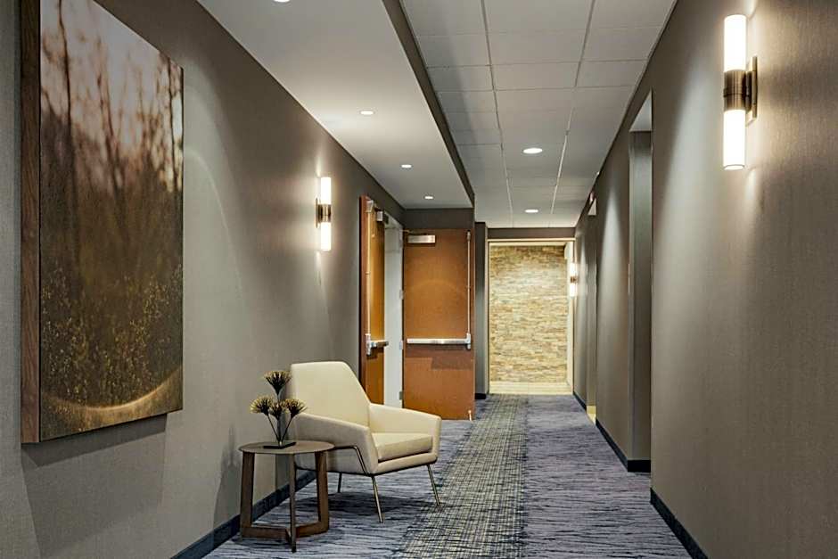 Fairfield Inn & Suites by Marriott Louisville East