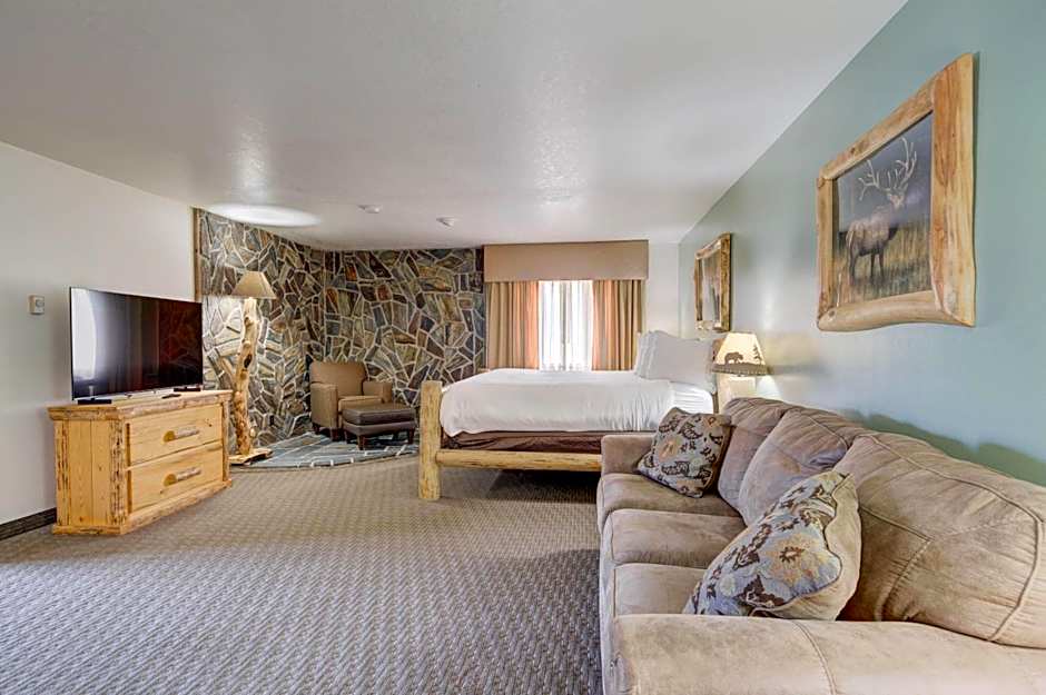 Ridgeline Hotel at Yellowstone, an Ascend Collection Hotel