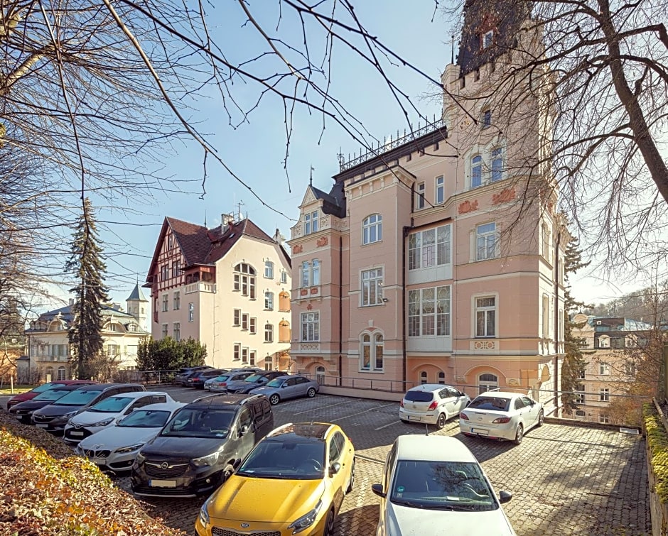 Spa Hotel Villa Smetana