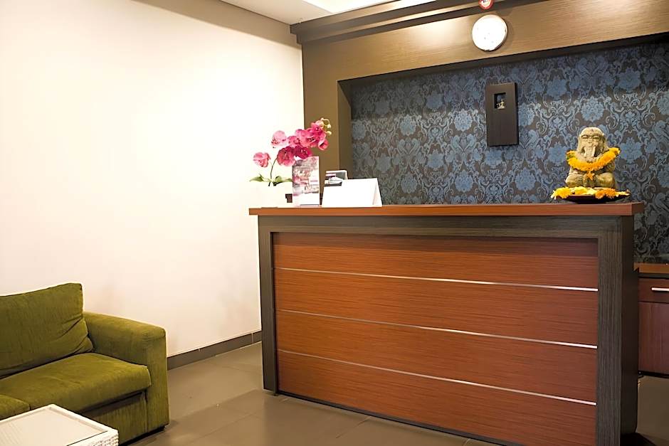 Kamini Legian Hotel