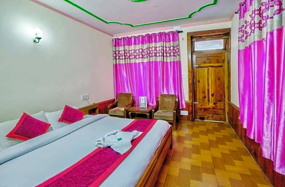 Hotel Thakur Manali