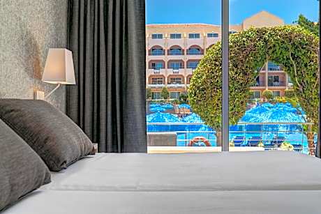 Suite with Pool View (2 Adults)