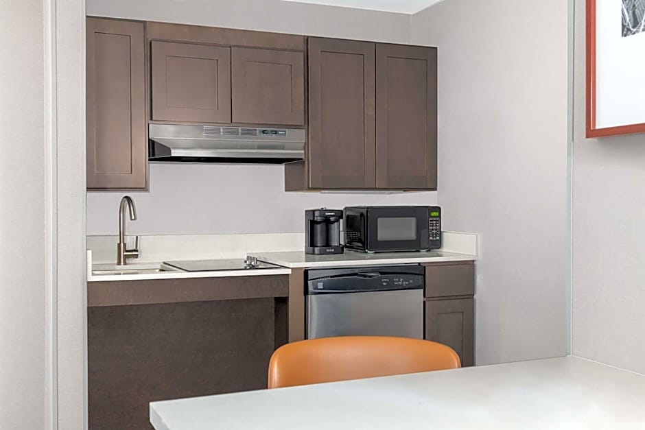Homewood Suites By Hilton Detroit/Troy