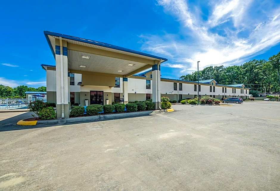 Quality Inn Jacksonville near Little Rock Air Force Base