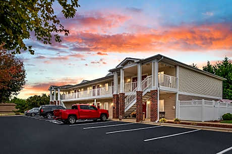 Affordable Suites Conover / Hickory