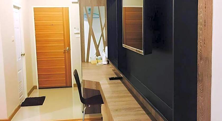 Hotel Le Lerts Living