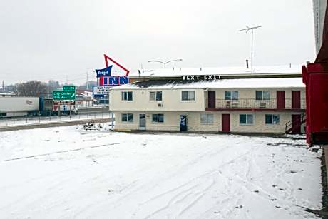 Budget Inn