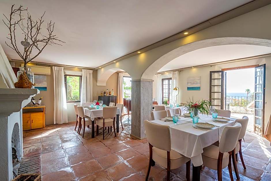 La Tartana Hotel Boutique