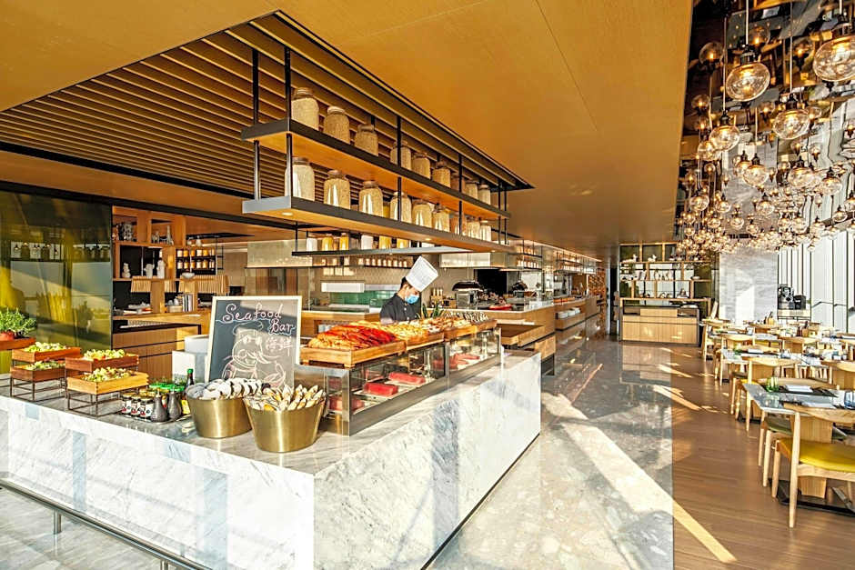 Renaissance Shenzhen Bay Hotel