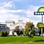 Days Inn by Wyndham Carlisle South