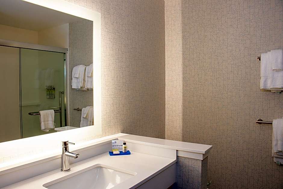 Holiday Inn Express And Suites Tuscaloosa East Cottondale By IHG