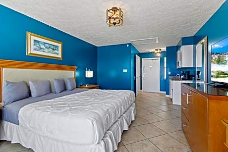 Ocean View Hotel Room with Balcony- King Bed #21