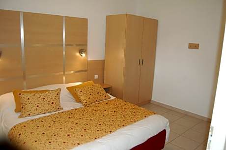 One-Bedroom Apartment - Disabilty Access