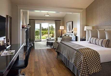Ocean Club Suite
