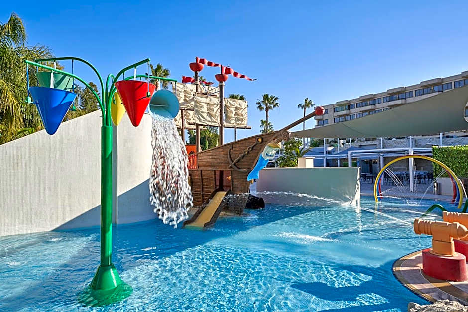 Atlantica Oasis Hotel