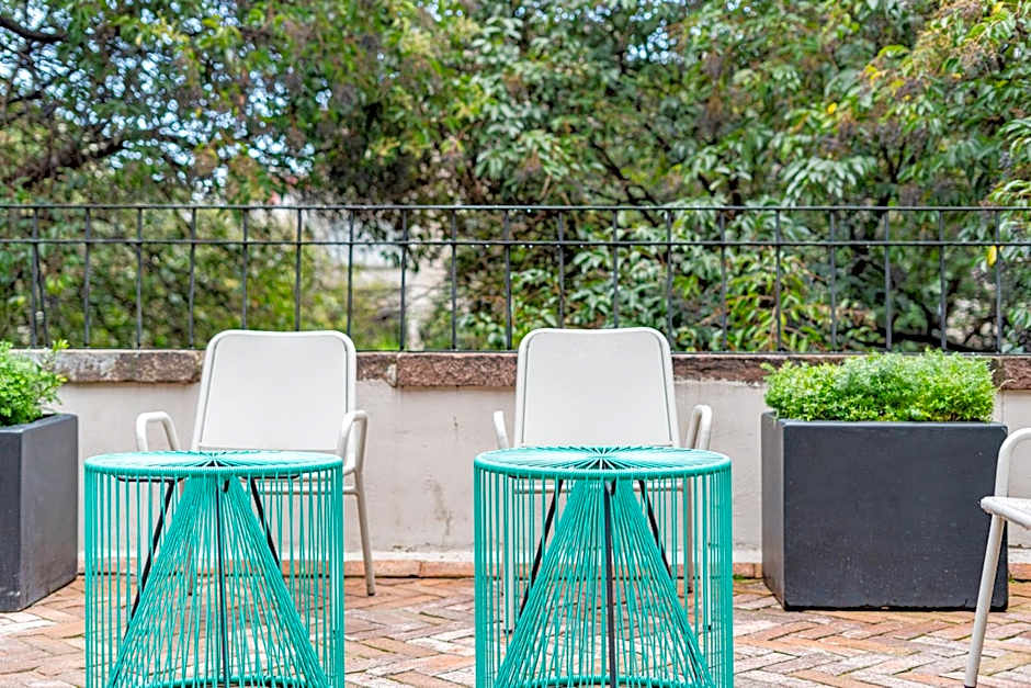 Casa Danubio Reforma by VH